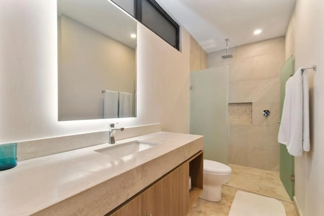 Private Pool, Gym And Panoramic Rooftop By Lahos ميريدا المكسيك
