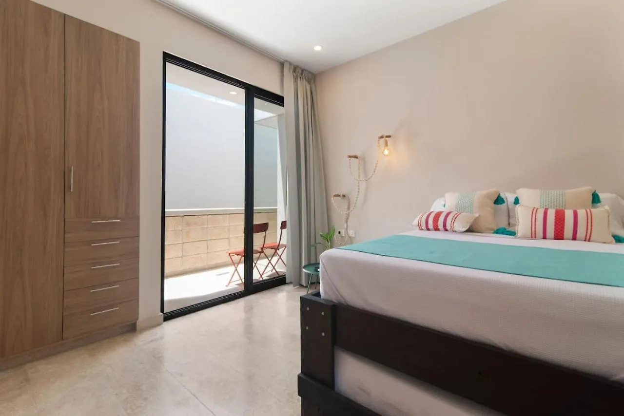Private Pool, Gym And Panoramic Rooftop By Lahos ميريدا