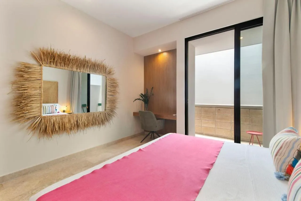 بيت للعطل Private Pool, Gym And Panoramic Rooftop By Lahos ميريدا