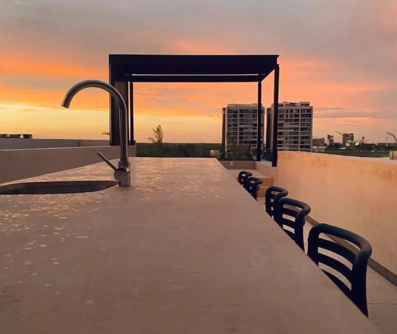 Private Pool, Gym And Panoramic Rooftop By Lahos ميريدا المكسيك